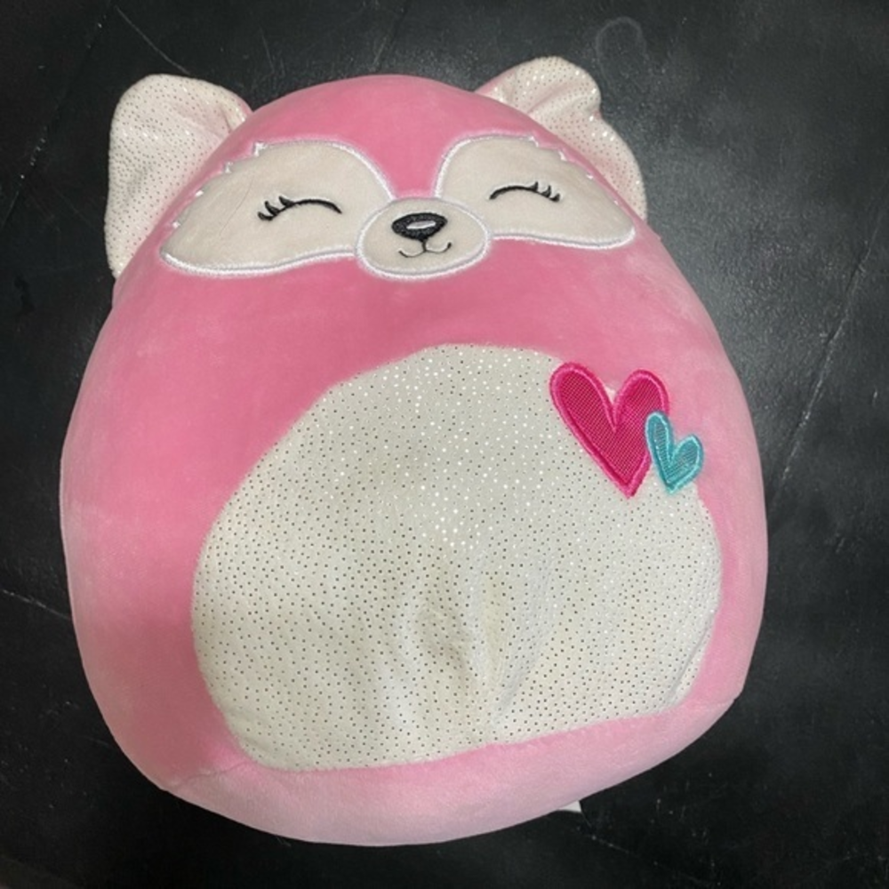 Flora the Fox Squishmallow, 9 inch